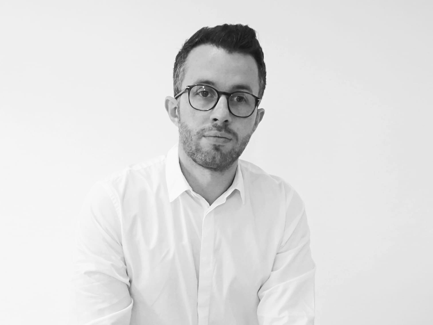 Дизайнер Michele Mantovani