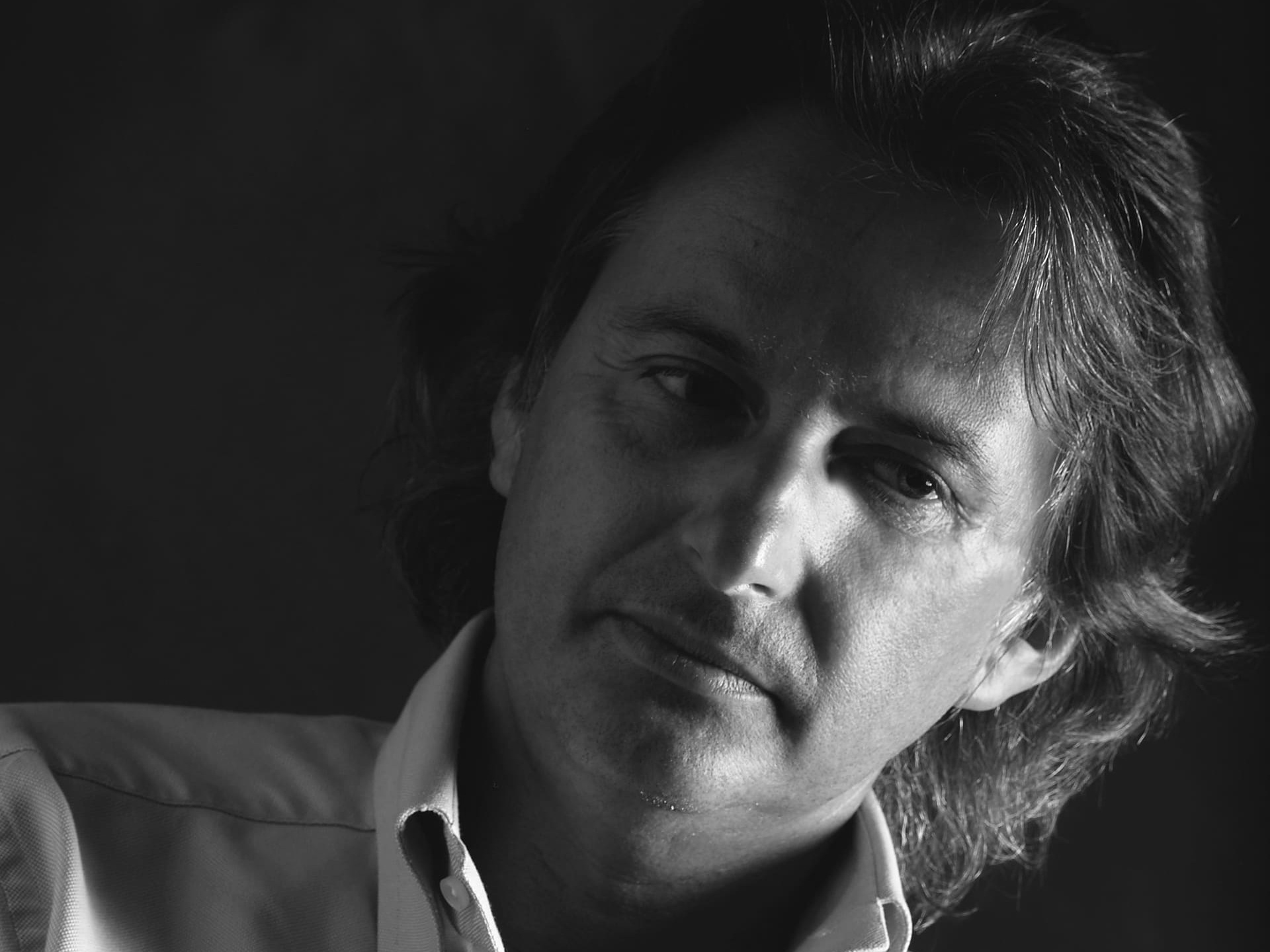 Дизайнер Danilo Bonfanti 