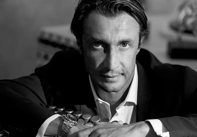 Дизайнер Carlo Colombo