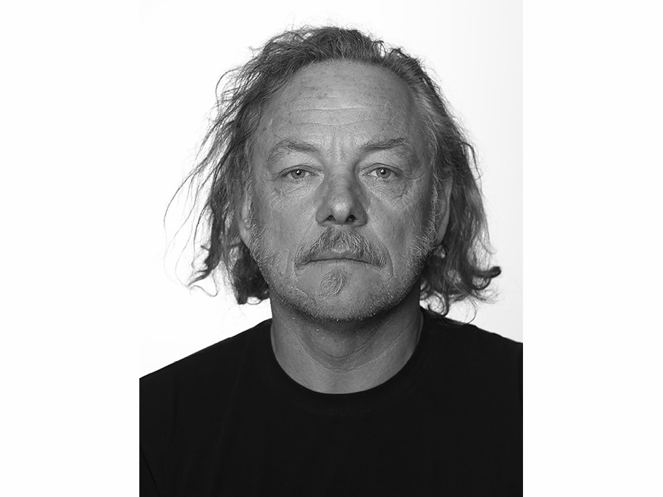 Дизайнер Oriano Favaretto