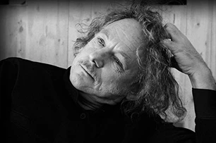 Дизайнер Oriano Favaretto