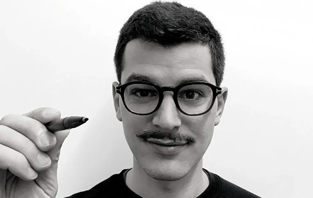 Дизайнер Nicola Bonriposi